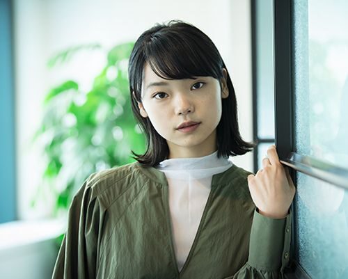 「コントが始まる」も話題！古川琴音の初主演映画『春』が10月より劇場公開