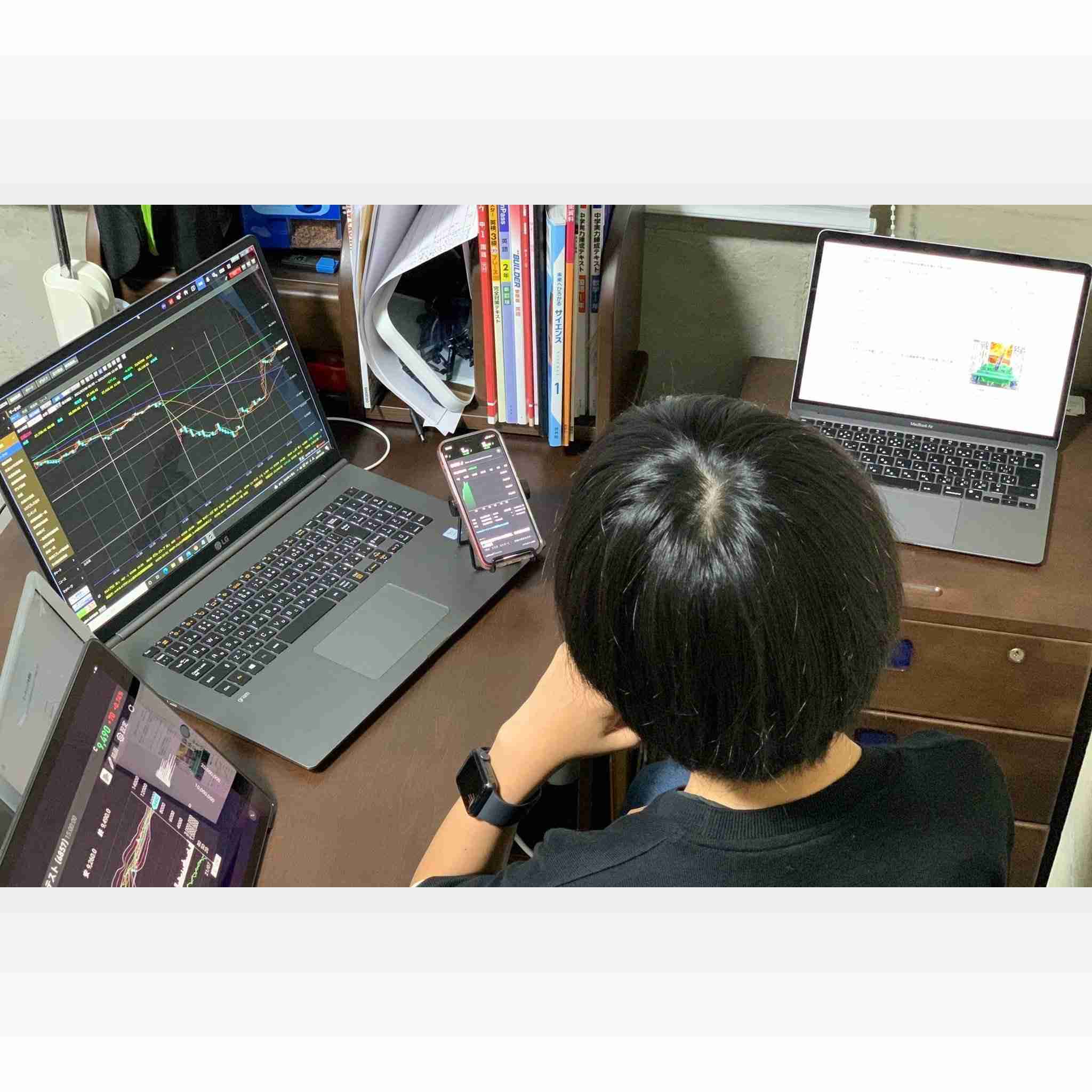 「義務教育を無駄にするのは人間失格」1年で1000万円稼いだ