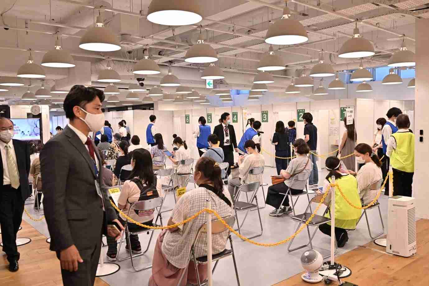 モデルナ副反応0．19 大規模接種の20万人調査 自衛隊 ガールズちゃんねる Girls Channel