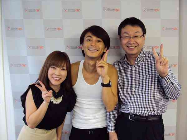 氷川きよし、全身黒レースの美しい“サナギ”姿「もだえる幼虫は蛹から蝶へ」