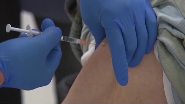 ワクチン接種「1回目」3000万人突破（FNNプライムオンライン） - Yahoo!ニュース