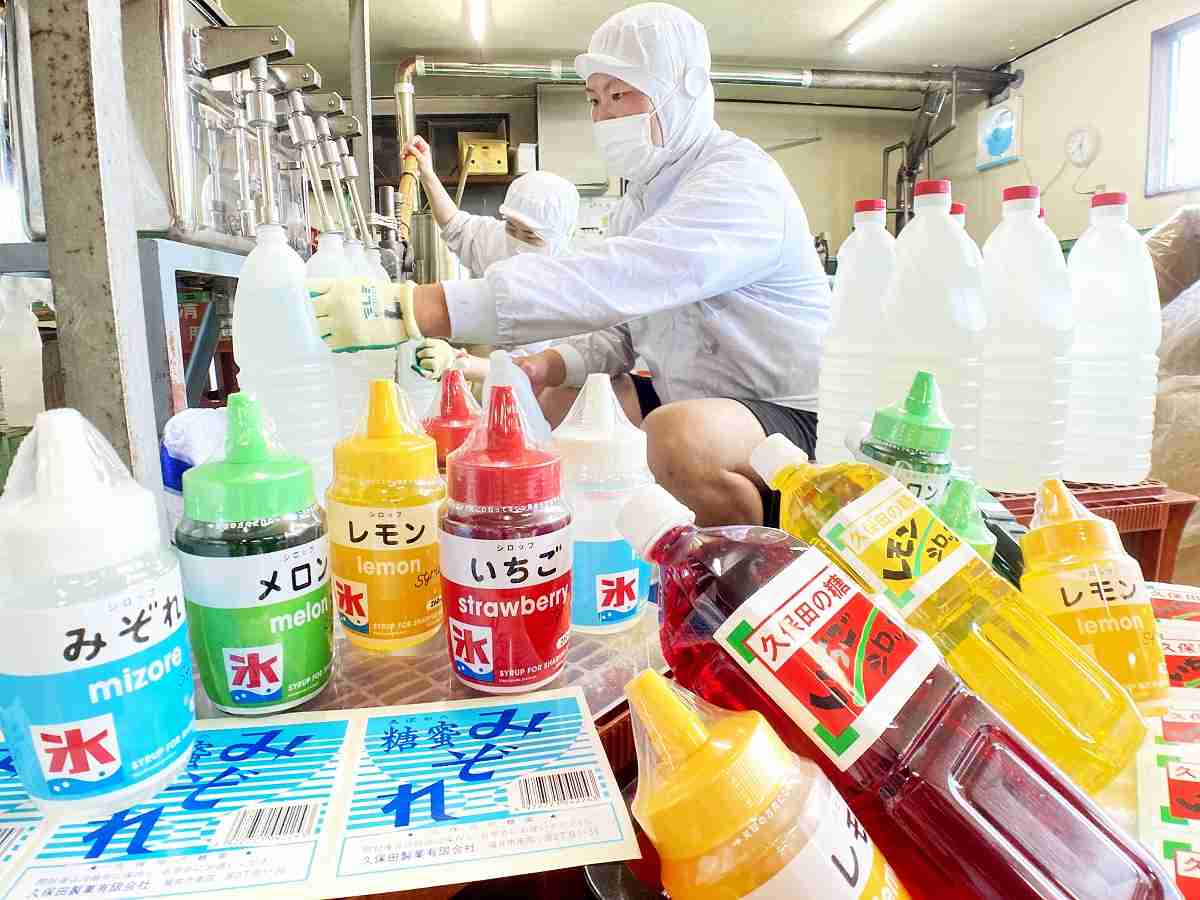かき氷のシロップ、半世紀変わらない味　レモン、イチゴ…福井の菓子店で製造ピーク | 経済 | 福井のニュース | 福井新聞ONLINE