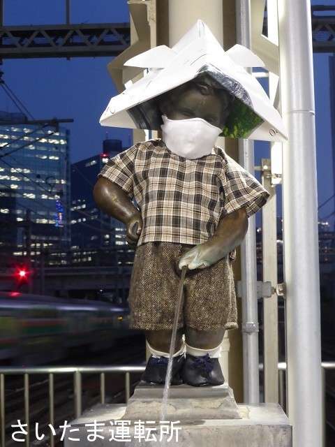 町で見かけたマスクをしたキャラクター達が見たい