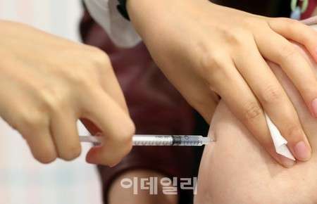 20代男性が心筋炎で死亡、ファイザーワクチン接種との因果性を初めて認める＝韓国（WoW!Korea） - Yahoo!ニュース