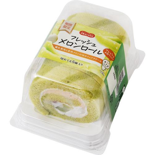スーパーのロールケーキ