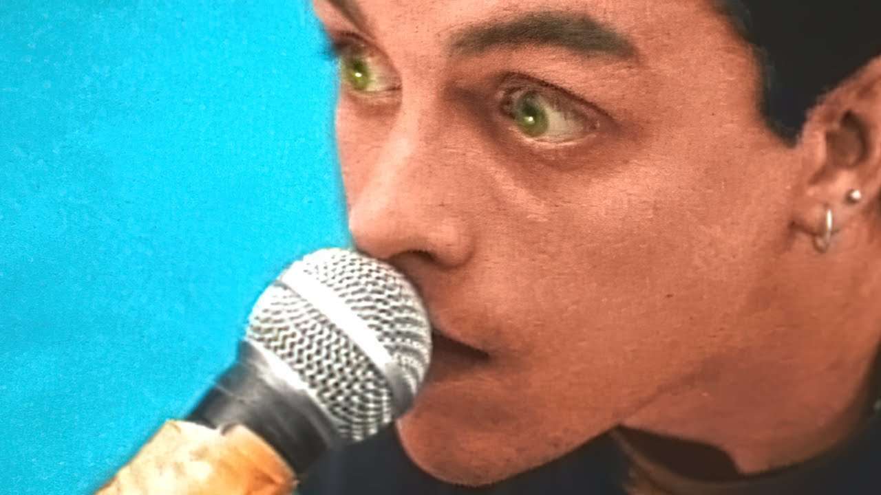 Green Day - Basket Case [Official Music Video] - YouTube