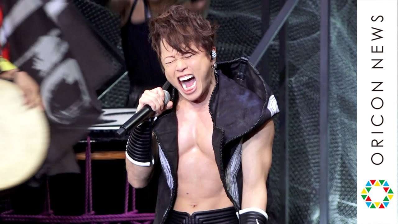 西川貴教、“肉体美”見せつけ熱唱！プロ絶賛の和太鼓演奏も披露　DRUM TAOと「Judgement」圧巻パフォーマンス - YouTube