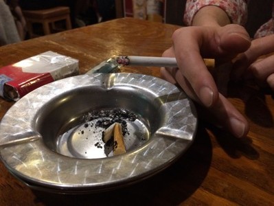 ＜たばこ＞喫煙による「ストレス解消」は錯覚