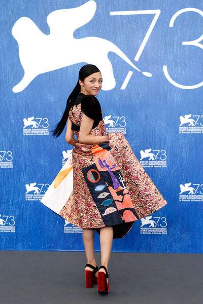 ハイブランドのファッションが似合う芸能人の画像を貼るトピ Part2