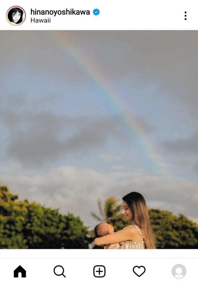 ハワイで自宅出産の吉川ひなの　虹をバックに第3子抱く姿に「女神みたい」「もう絵画」