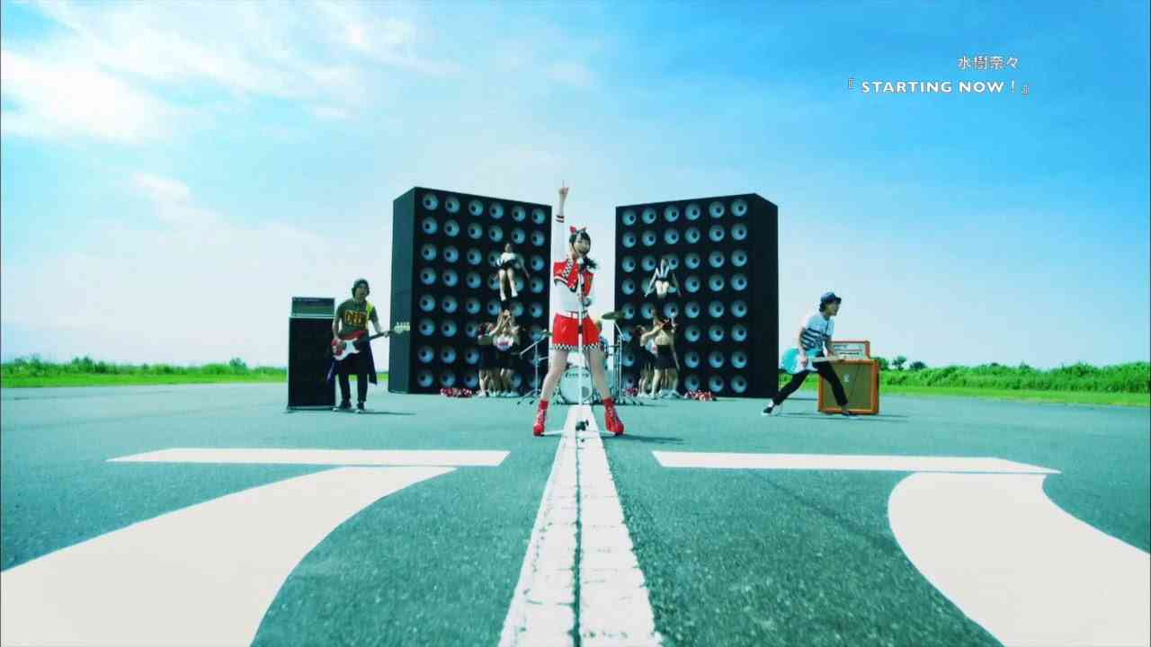 水樹奈々『STARTING NOW！』MUSIC CLIP（Short Ver.） - YouTube