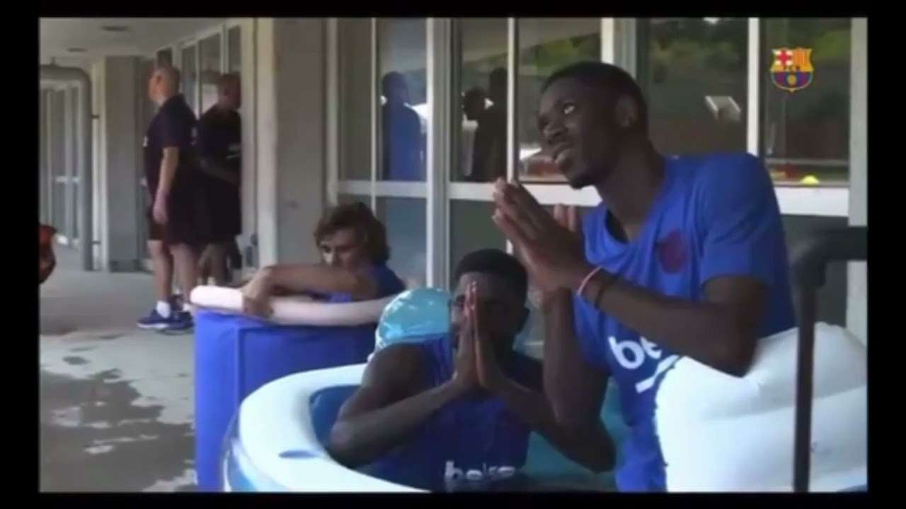 【胸糞】グリーズマン 差別　Anti-Asian Racism : French footballer Antoine Griezmann ridicules them. - YouTube