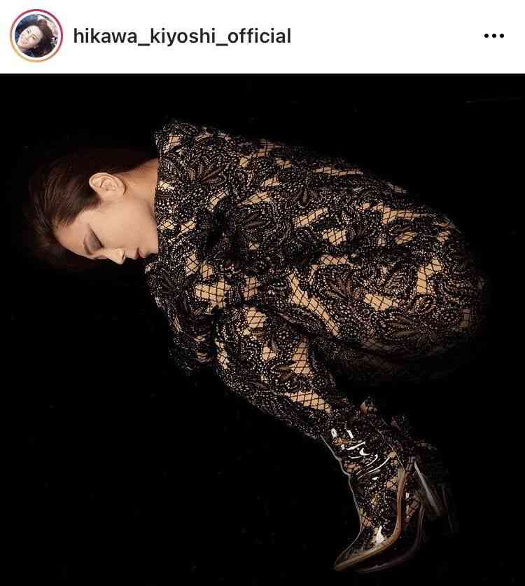 氷川きよし、全身黒レースの美しい“サナギ”姿「もだえる幼虫は蛹から蝶へ」 : スポーツ報知