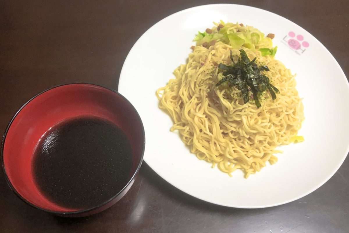 サンシャイン池崎の「ペヤングの食べ方」に驚き 夏はピッタリかも…
