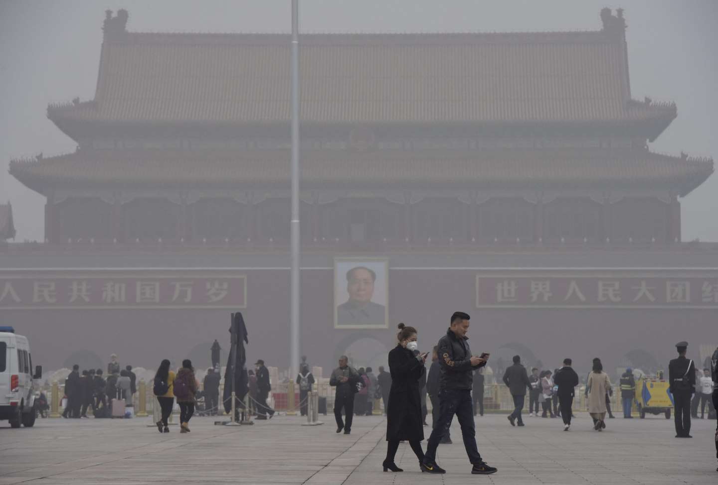 日本はこれからもっと不景気になると思いますか？