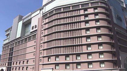 梅田の阪急百貨店でも　従業員89人のクラスター　食料品売り場とアクセサリー売り場17日から臨時休業へ