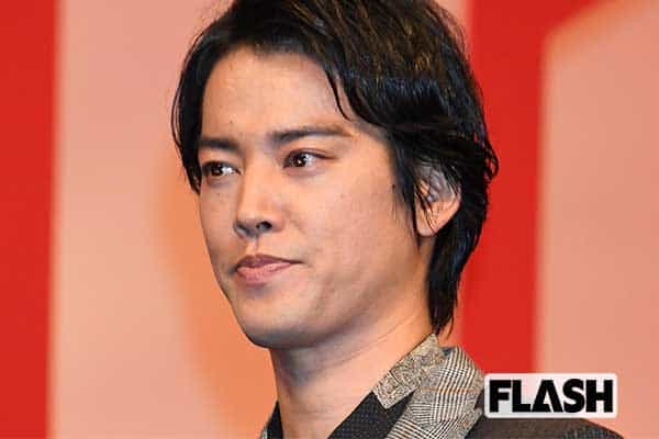 桐谷健太のトガリまくり高校時代「入学式に金髪、短ラン、前も全部開け」