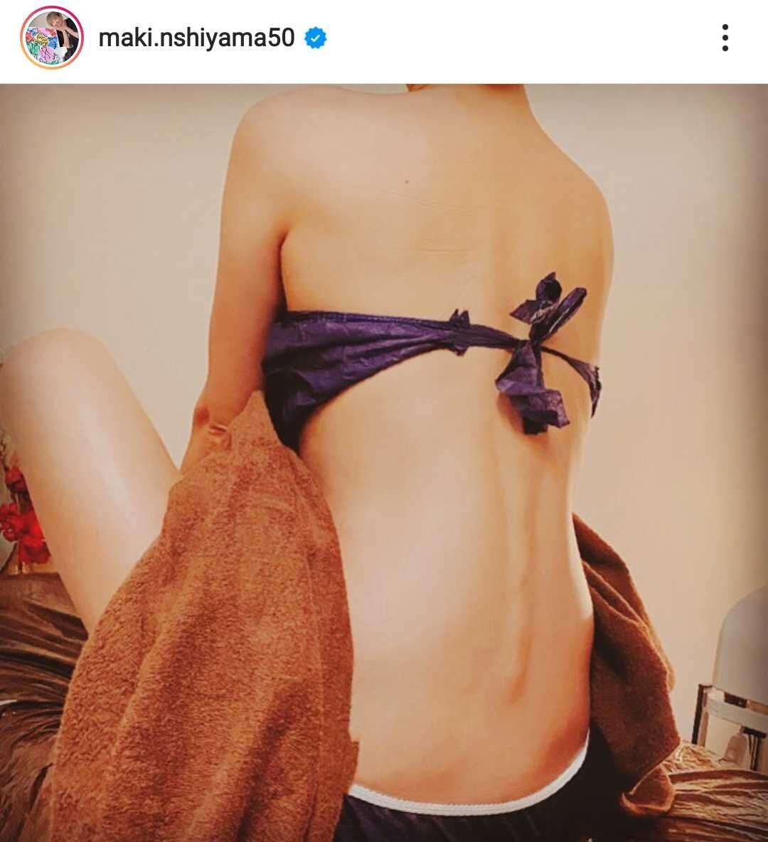 西山茉希、誹謗中傷に美背中披露で対応「スレンダーで素敵」「憶測で物言うの理解出来ない」の声 : スポーツ報知