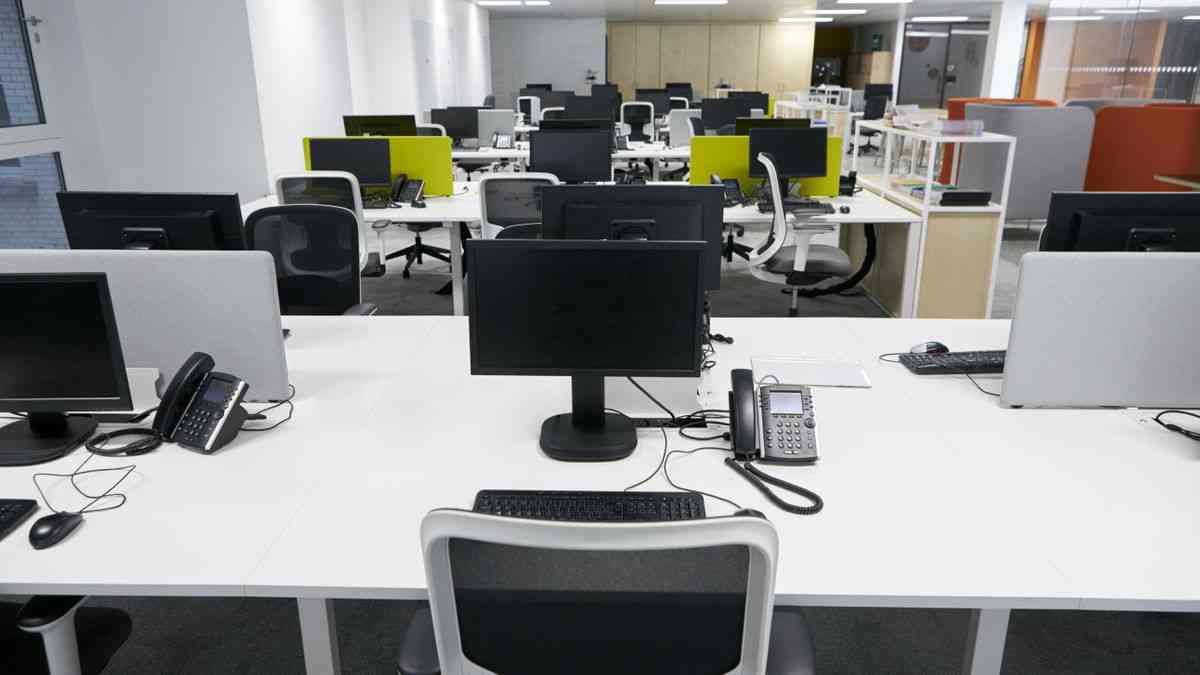 間仕切りのない「オープンオフィス」では雑音がネガティブな気分を25％も増幅させるという研究結果 - GIGAZINE