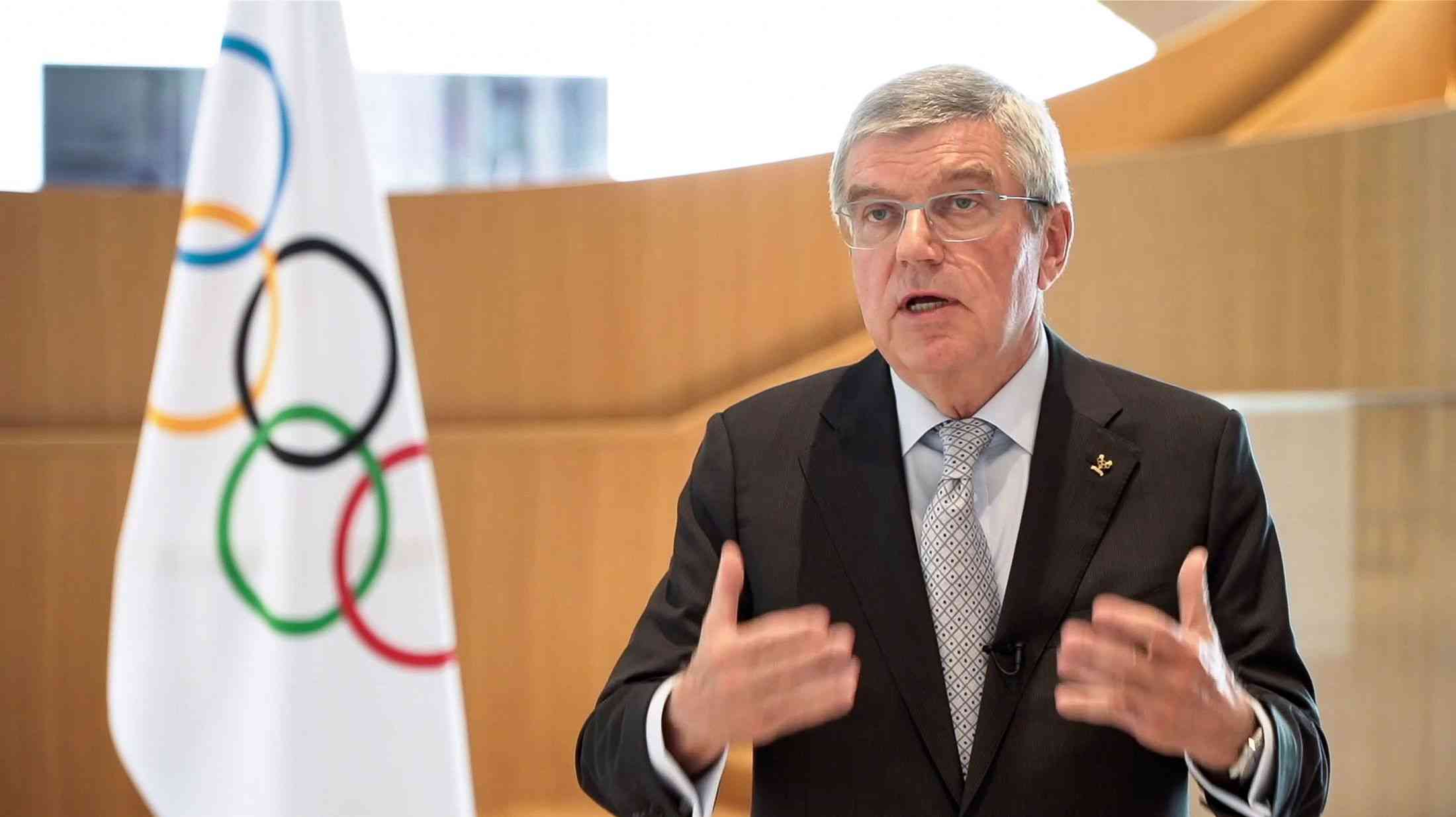 バッハ会長、美術館にお忍び90分　五輪中の新たな“銀ブラ”写真　担当者に話を聞くと…（文春オンライン） - Yahoo!ニュース