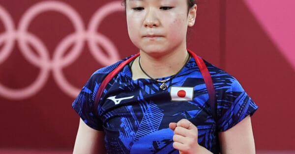 【卓球】伊藤美誠への〝妨害ライト問題″の犯人は日本テレビ　森圭介アナは意味深投稿 | 東スポのニュースに関するニュースを掲載