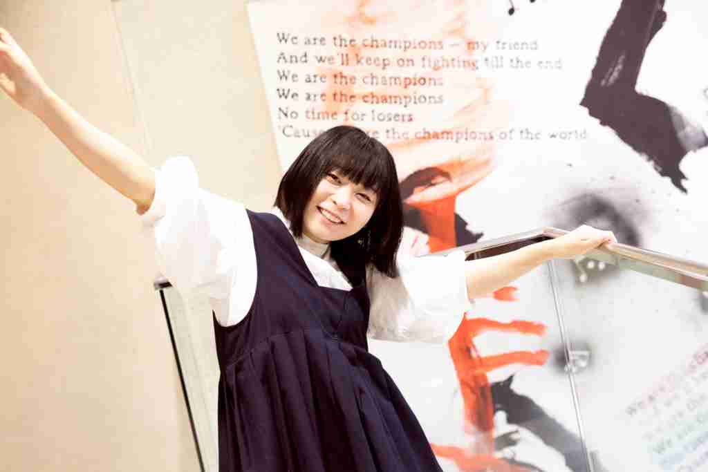 アンゴラ村長に聞く、“芸人会社員”としての生き方「教育に笑いを活かしたい」