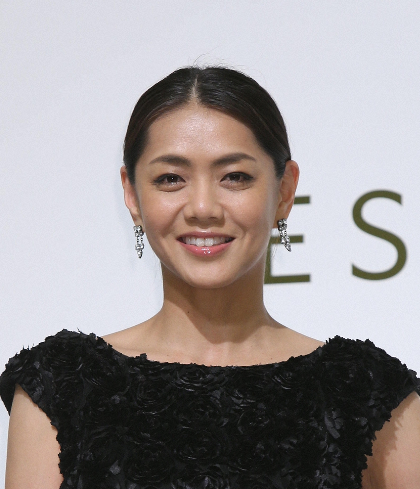 “奇跡の55歳”前田典子　水着姿に反響　フォロワー「かっこよすぎ」「Super　Body」― スポニチ Sponichi Annex 芸能