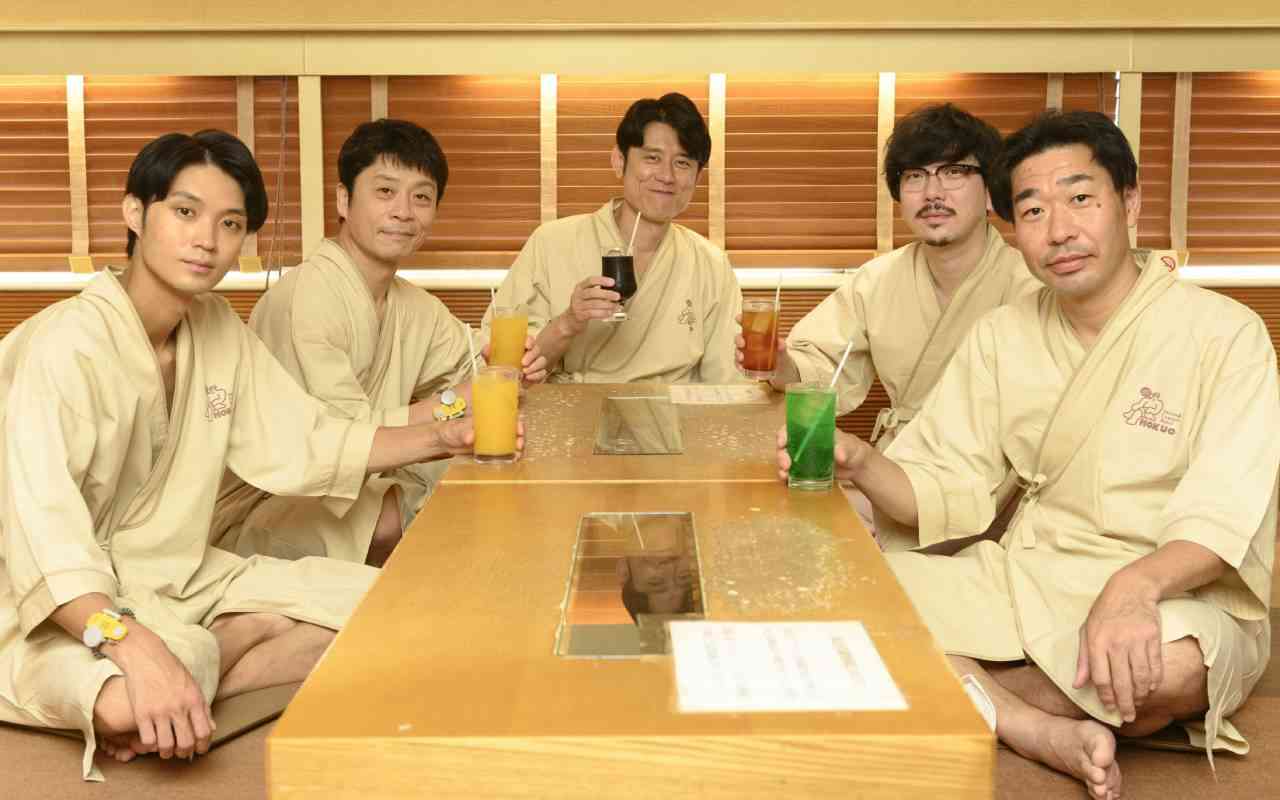 「磯村勇斗君に教えてもらった若手俳優がどんどん出てきて。サウナ王だもの」　ドラマ「サ道」出演者が語る“裸のコミュニケーション” | 文春オンライン