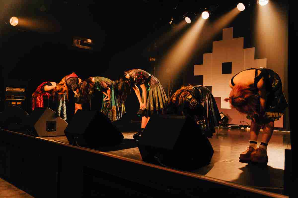 【LIVE REPORT】ZOC、メンバー同士の想いをぶつけ合った涙と決意の仙台公演 | StoryWriter