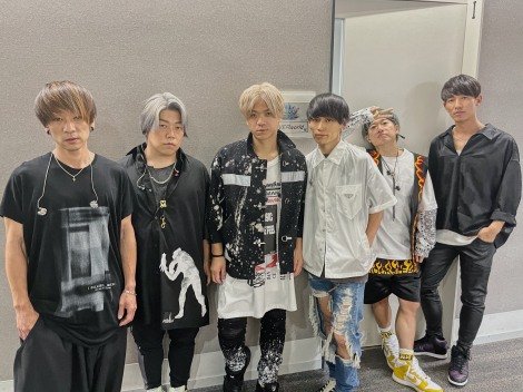 UVERworld、Mステで急きょ未発表曲追加披露に大反響「神対応」「涙出た」