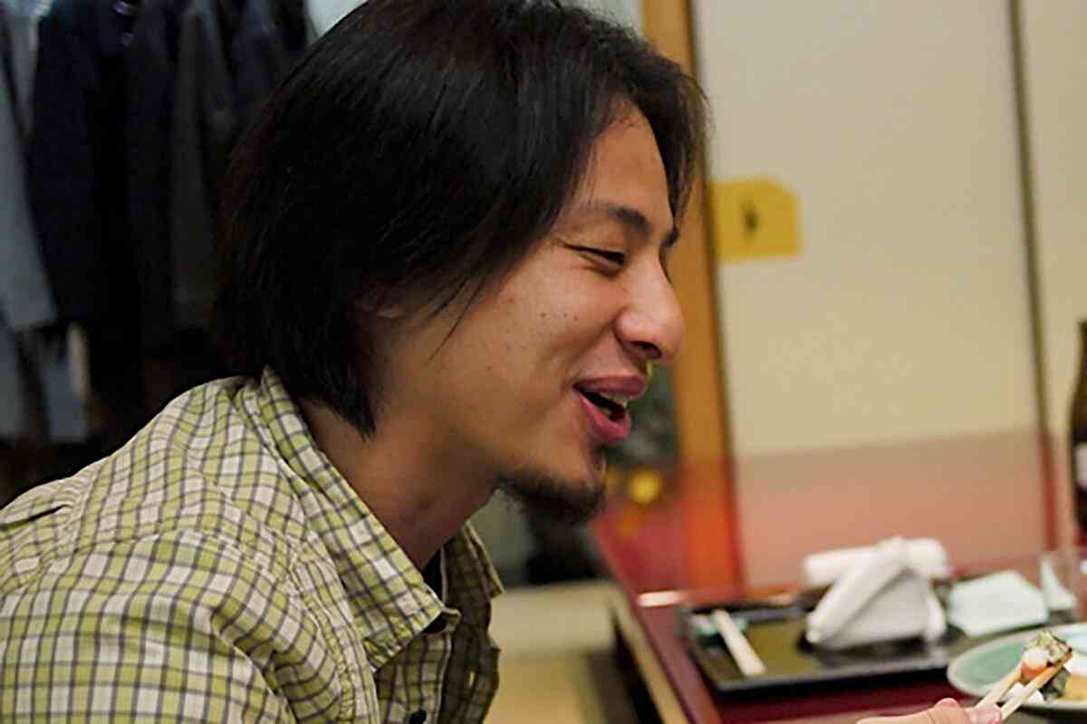 ひろゆき氏を論破した言語学者　在仏50年超の“F爺”小島剛一氏が語る日本人差別（デイリー新潮） - Yahoo!ニュース