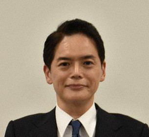 横浜市長に立憲推薦・山中竹春氏　菅首相支援の小此木氏ら破る