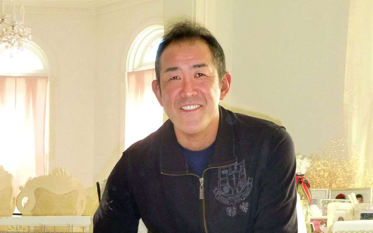門倉健氏　北陸地方の海水浴場の“海の家”で働いていた | 文春オンライン