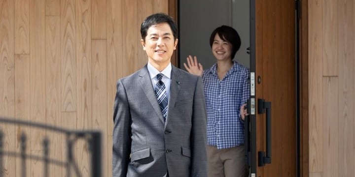 結婚後に「無職」と判明した夫、3年間仕事に行ったふり…離婚したら養育費は請求できる？