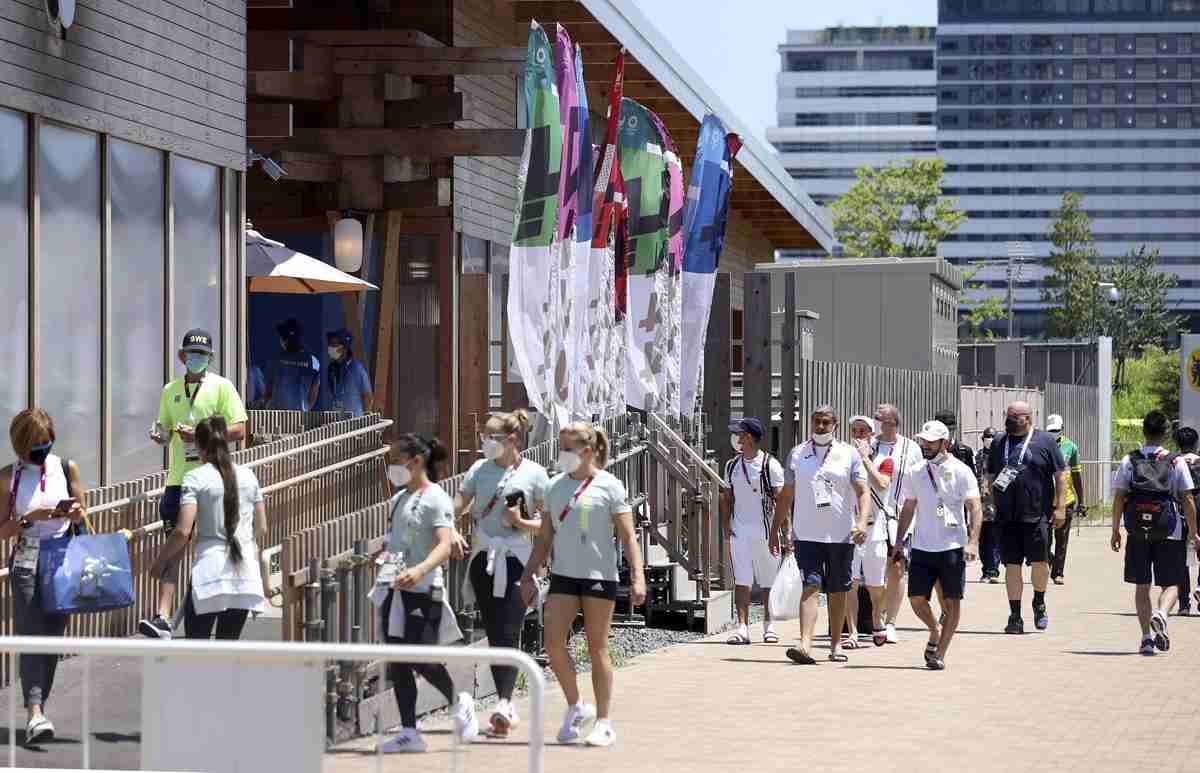日本人スタッフに海外選手メロメロ　選手村が「ナンパ村」になっていた