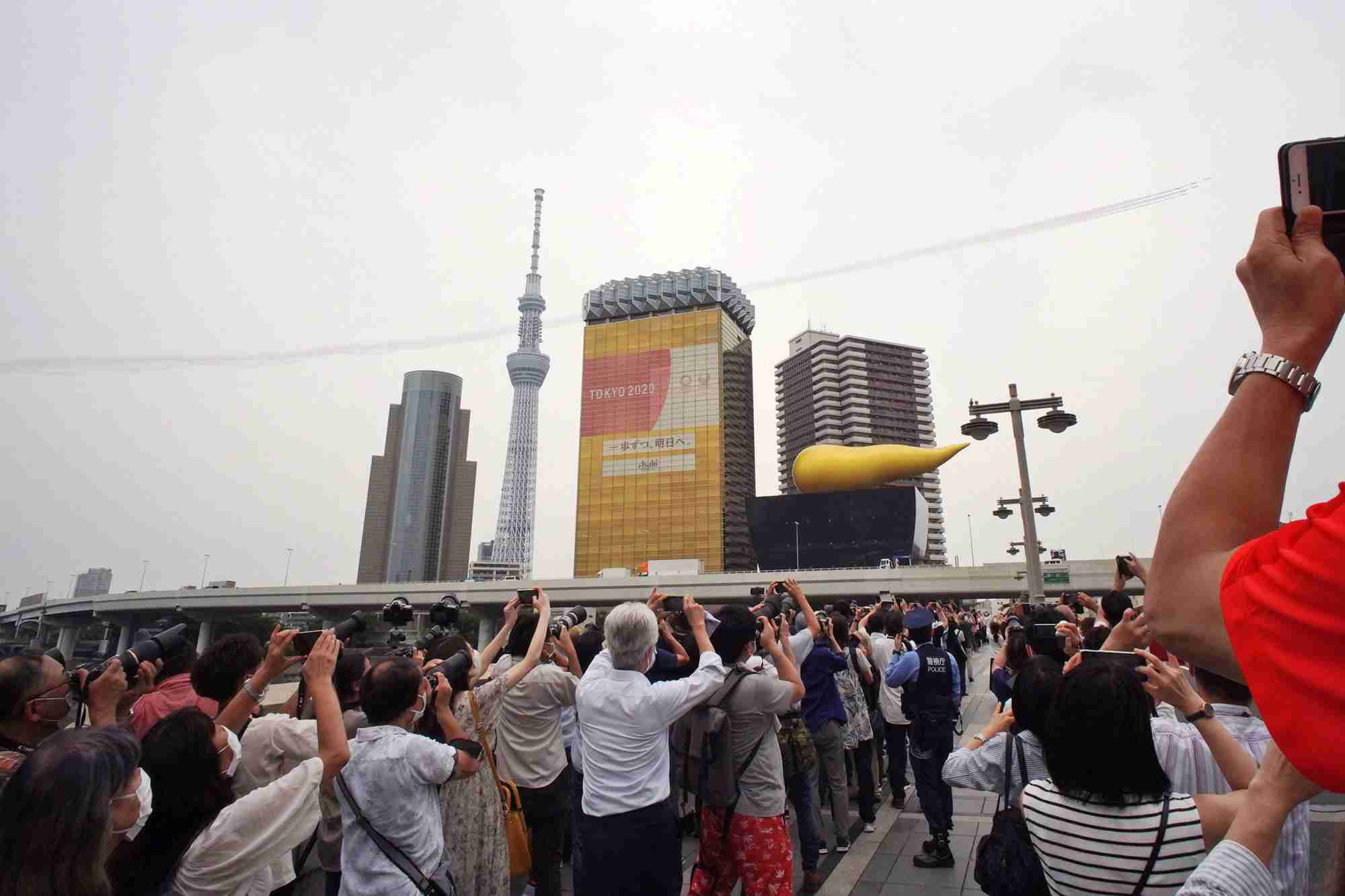 ブルーインパルスは「最悪のタイミング」…病床「強制供出」要請の翌日に「人流を増やすだけ」と疑問噴出（SmartFLASH） - Yahoo!ニュース