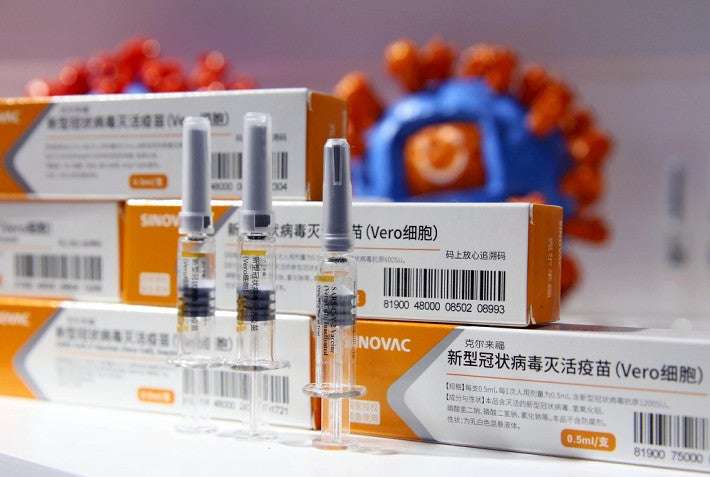 中国製ワクチンに疑義…チリ、３回目接種はアストラ製で : 国際 : ニュース : 読売新聞オンライン