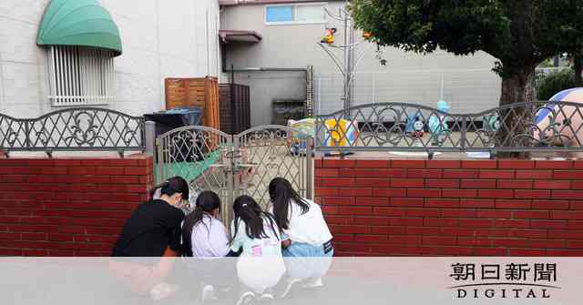 県警、保育園を3時間家宅捜索　バス車内で5歳児死亡：朝日新聞デジタル