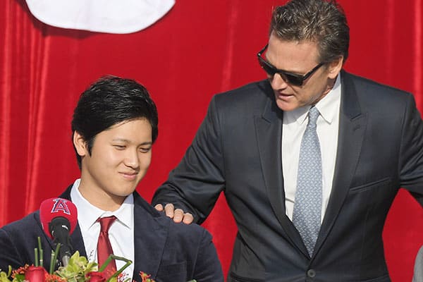 大谷翔平、推定年棒は5年で274億円…ヤンキースが獲得に動くも「札束移籍よりエンゼルス愛！」の男気