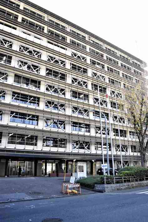 部下を居酒屋に呼び出し暴行、３９歳警部補を書類送検…「態度が気にくわなかった」 : 社会 : ニュース : 読売新聞オンライン
