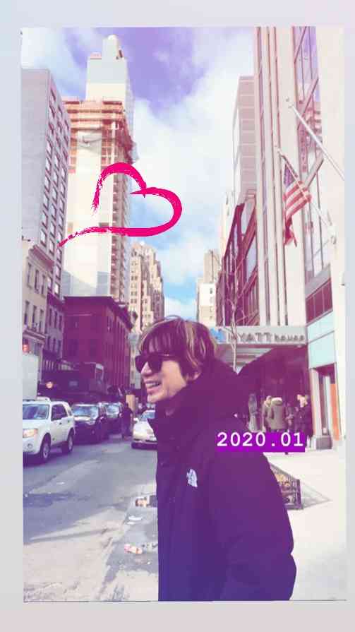 姿を見せない松本潤はNYに滞在中　友人・佐藤健も「なかなか会えない」