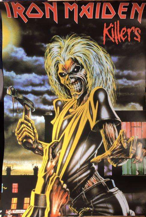 バンドTシャツを着る前に、そのバンドの曲を少なくとも10曲は知っておくべき　最新調査結果