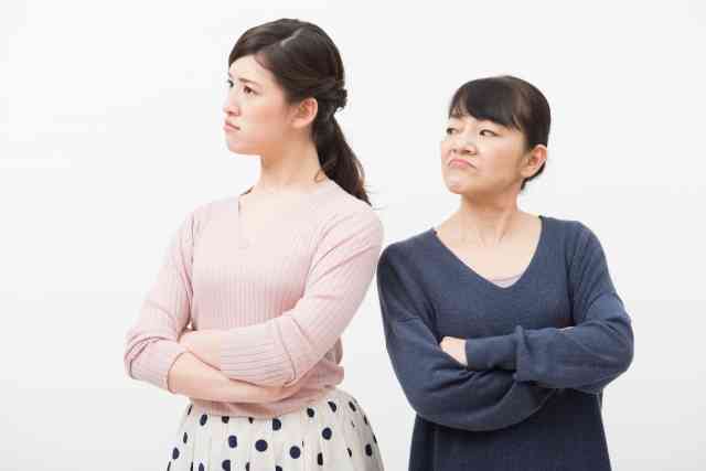 「義母が半世紀前のベビー用品を使わせようとしてくる。布オムツから布団まで……」 同居嫁の悩みにアドバイス集まる | キャリコネニュース