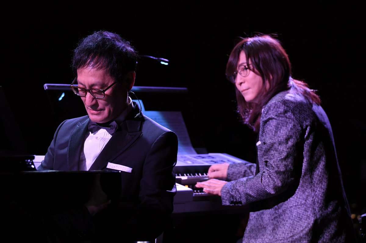 小室哲哉氏、金髪ボブのおしゃれ私服ショットを公開「素敵な笑顔」「かわいい」
