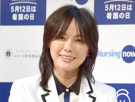 相川七瀬、人生初骨折で全治1ヶ月　ギプス固定の右手公開「すごく痛そう…」「お大事に」と心配の声 | ORICON NEWS