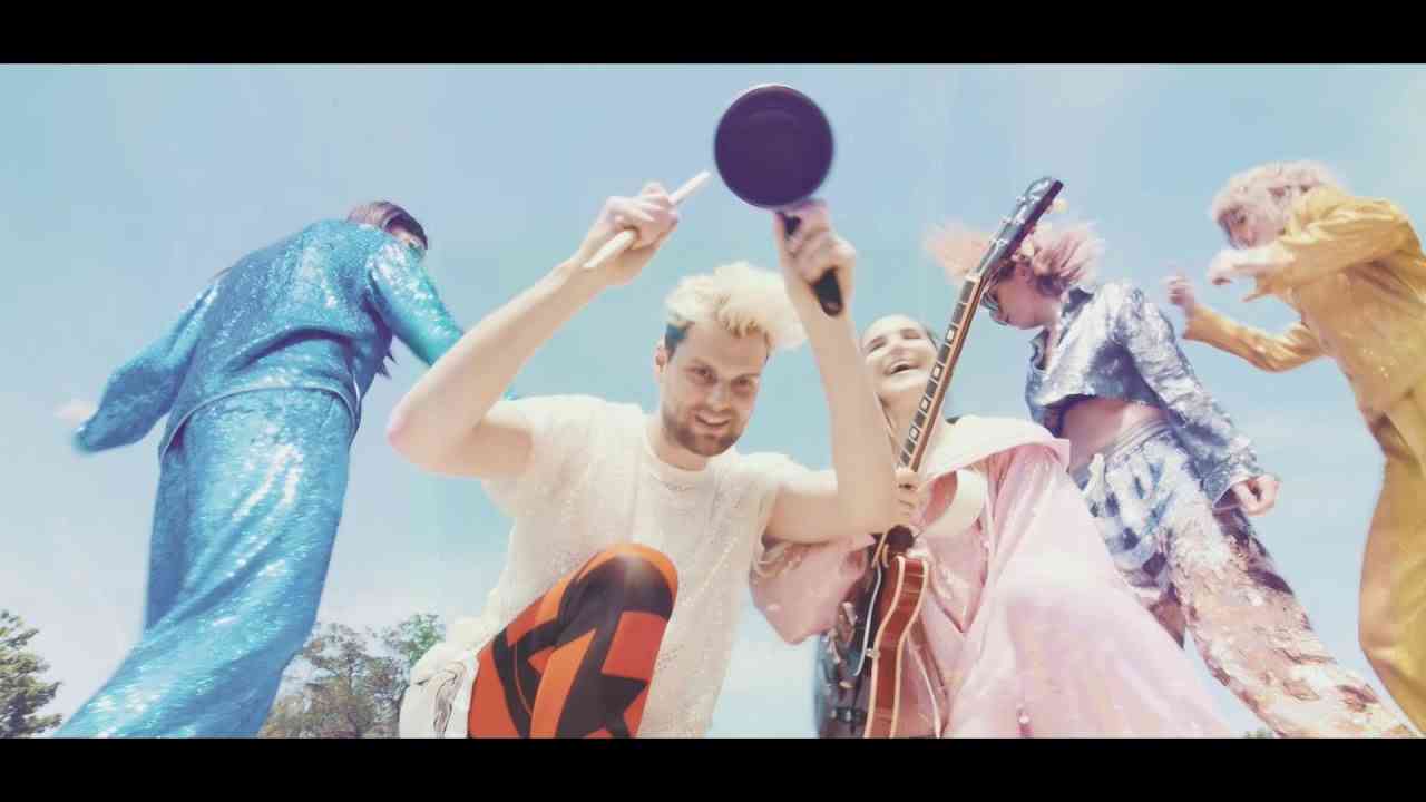 SOFI TUKKER - Good Time Girl feat. Charlie Barker (Official Video) [Ultra Music] - YouTube