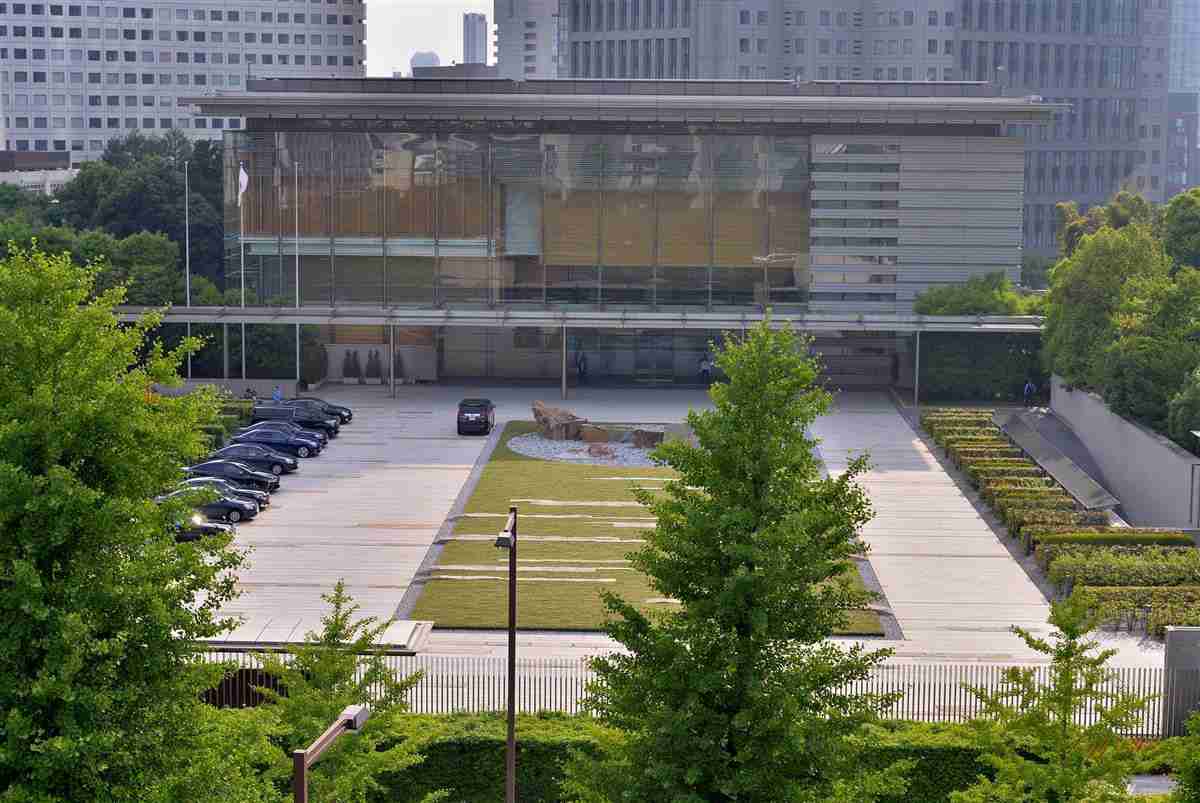「緊急事態」９月延長論浮上　対象地域拡大へ政府検討（産経新聞） - Yahoo!ニュース