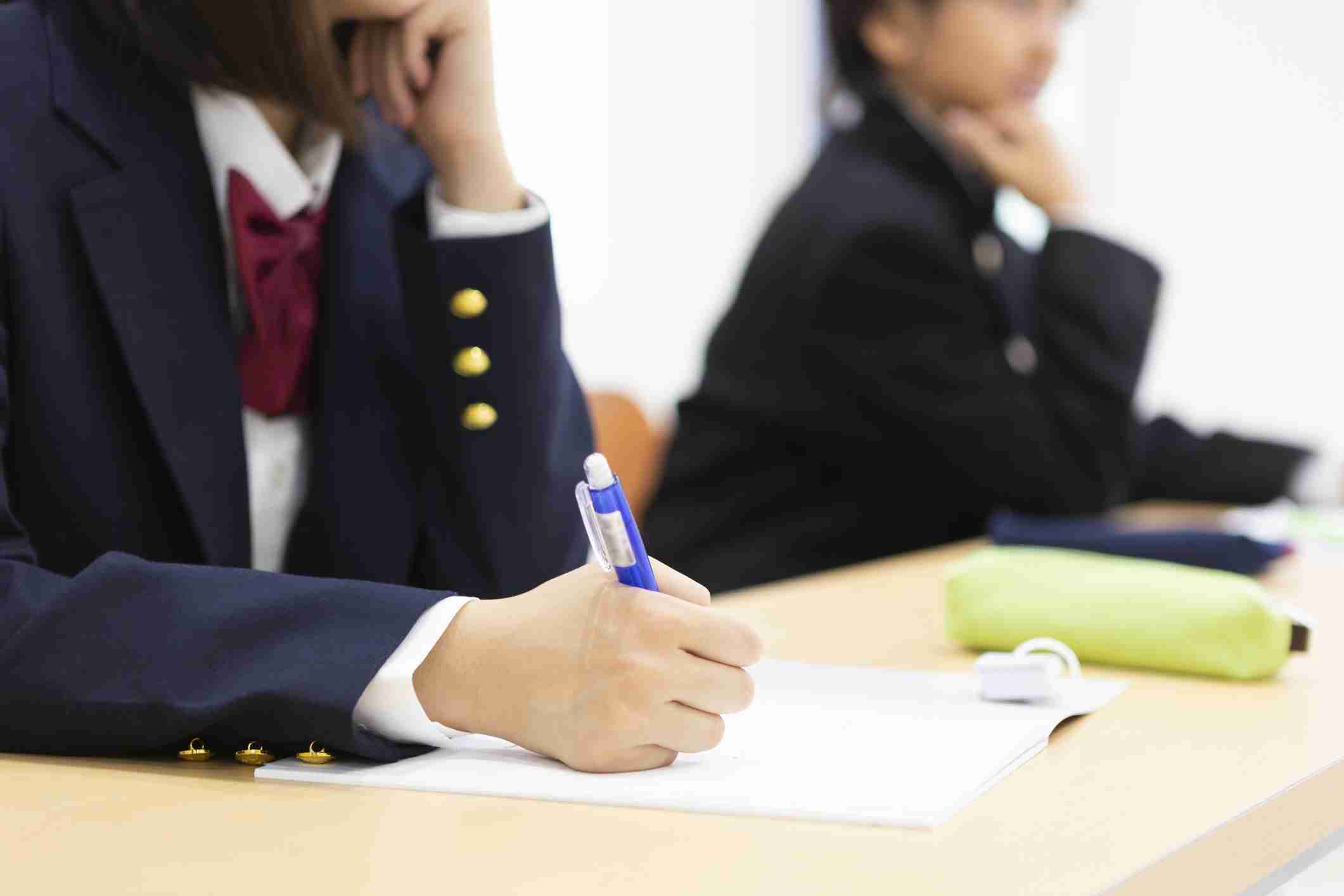 中高生の約半数が「日本の将来に不安」　夢は「好きなことを仕事にする」 | OVO [オーヴォ]