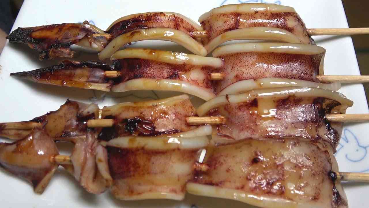 祭りの屋台風の肴で呑む-Simple food like stalls food at Japanese summer festivals-【Japanese food 江戸長火鉢】 - YouTube
