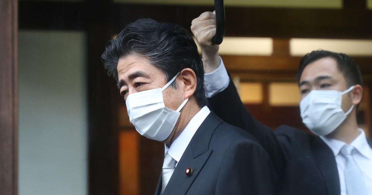 安倍前首相が靖国参拝「御霊安かれとお祈りした」 - 産経ニュース